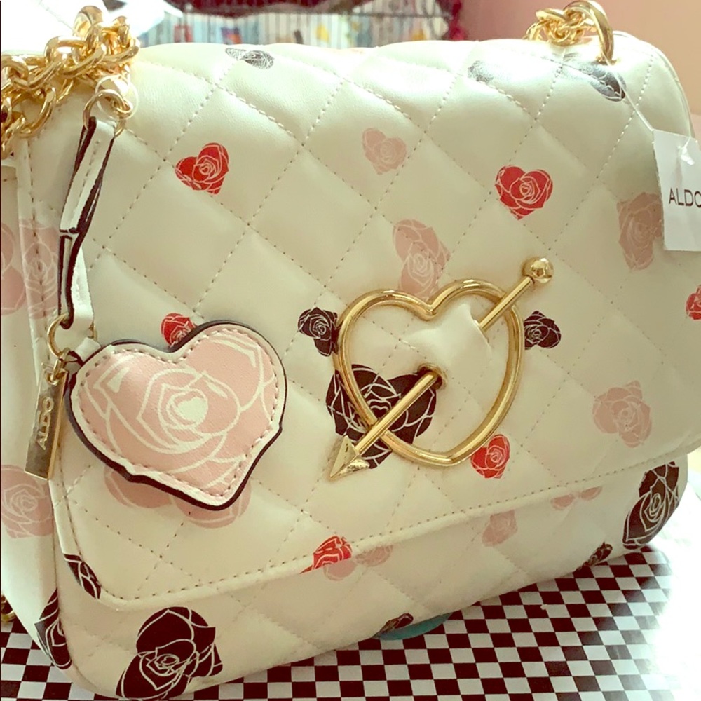 COPY - Aldo rose heart handbag